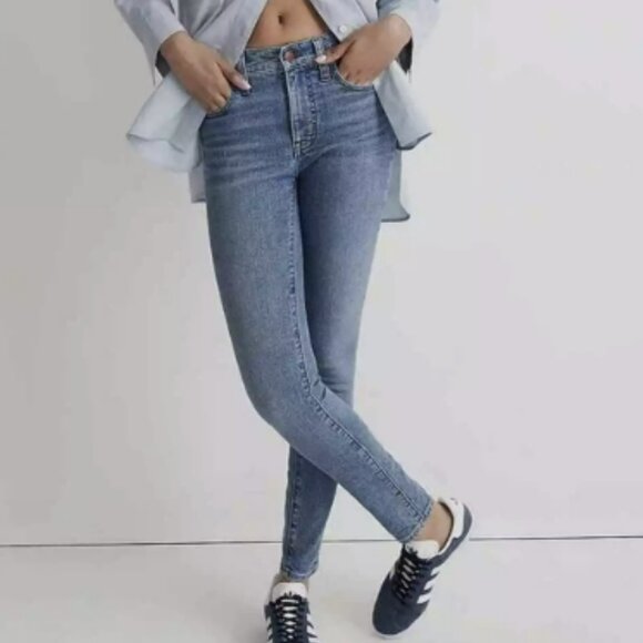 Madewell Denim - Madewell 9" High Rise Skinny Jeans | Size 36
